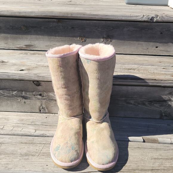 UGG 2802 Classic Tall Size W6 Pink Floral Sheepskin Shearling Winter Snow Warm - Picture 1 of 11